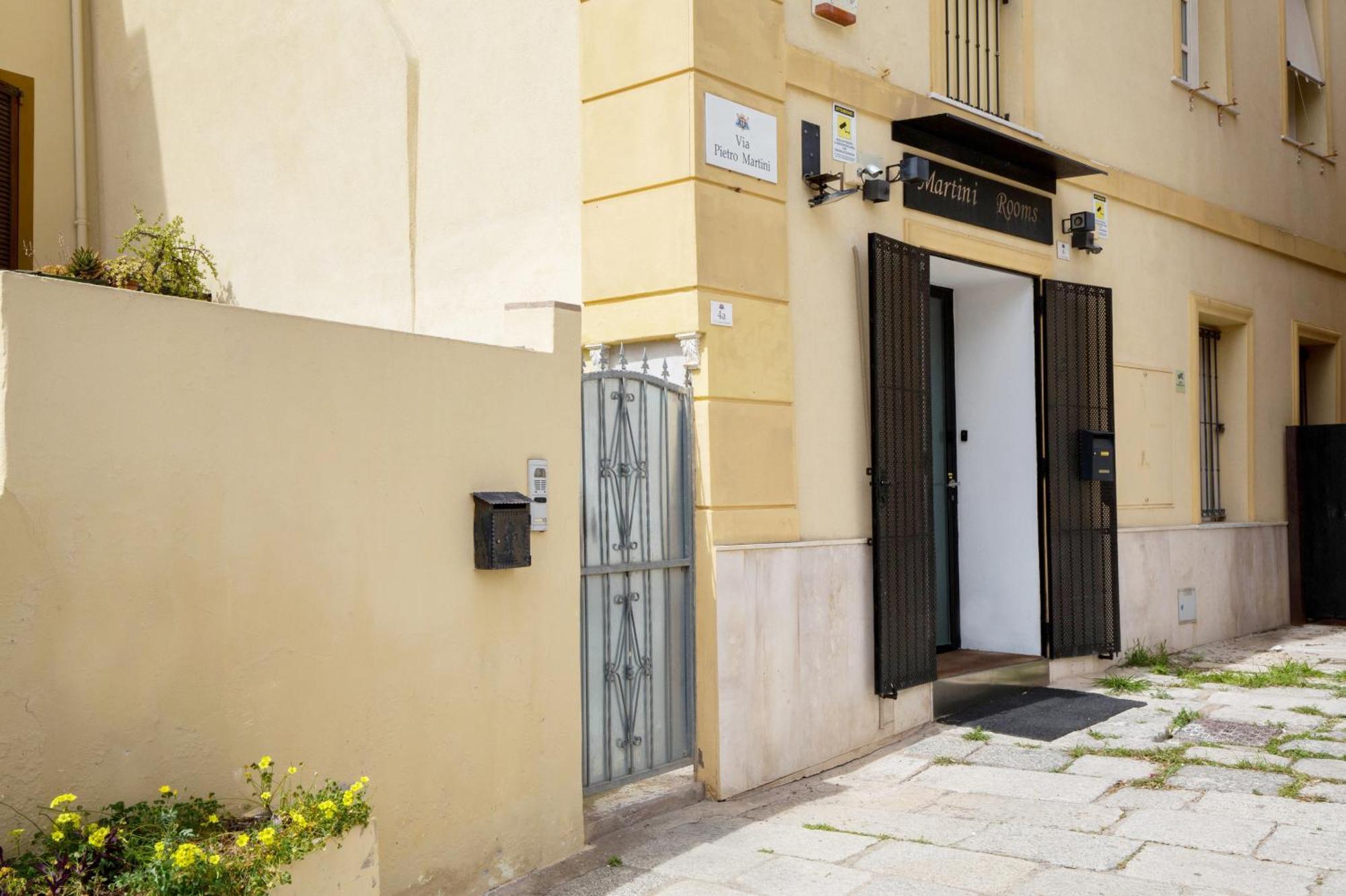 Martini Rooms Castello Cagliari Exterior photo